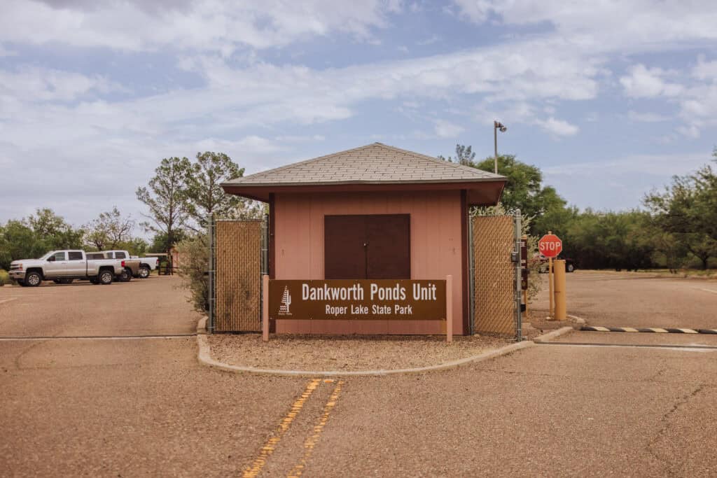 Entrance to Dankworth Pond