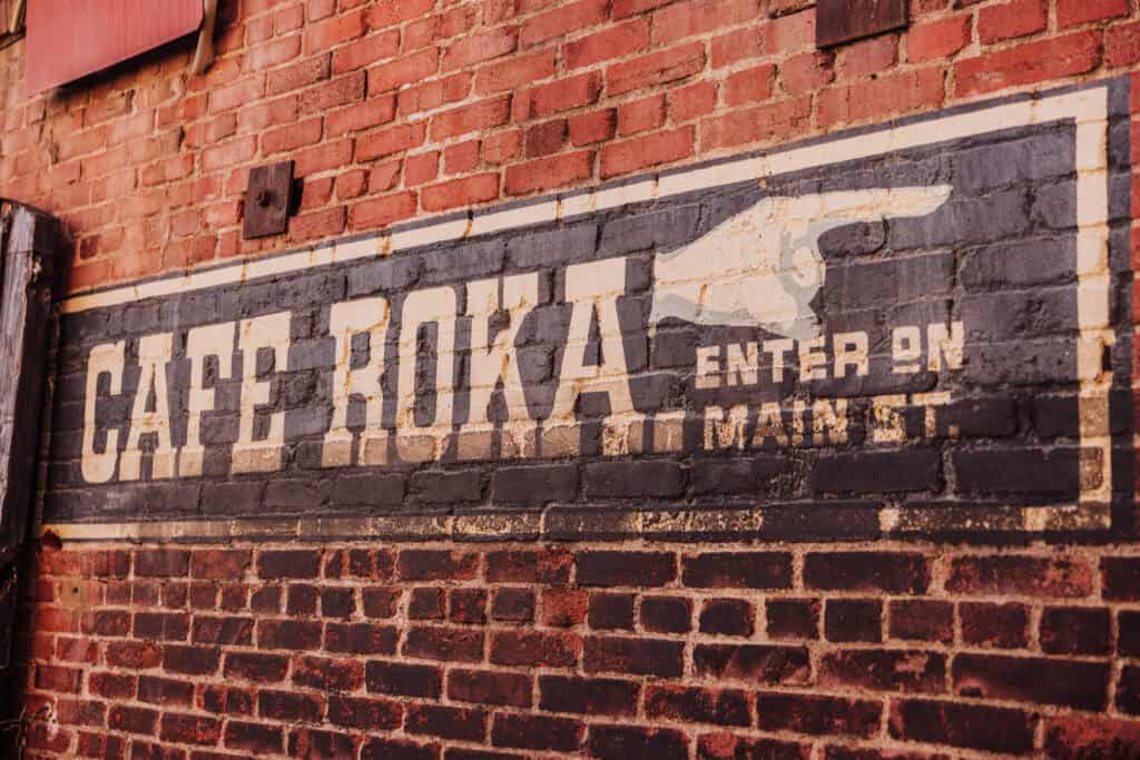 A sign for Cafe Roka in Bisbee, AZ