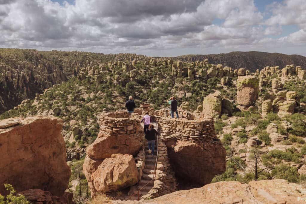 Visitors at the Massai Pointe Viewpoint