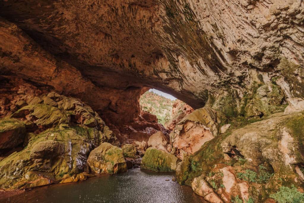 The view from below Tonto Natural Bridge